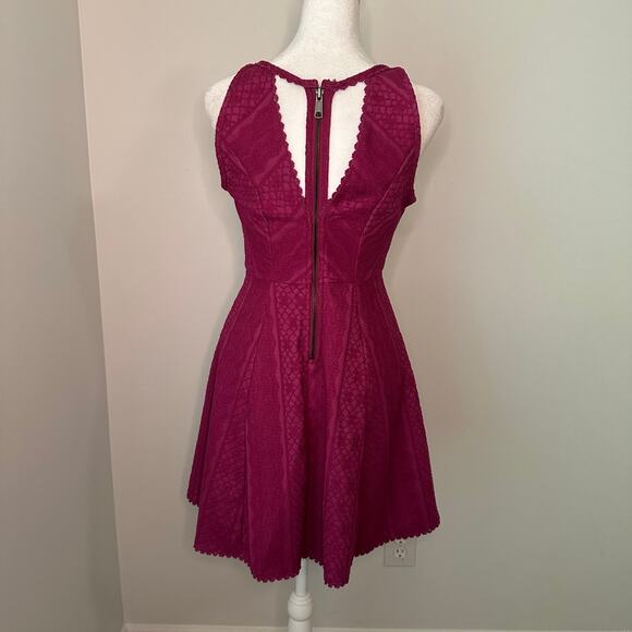 Free People magenta pink embroidered lace sleeveless a-line mini dress size 2 - Picture 5 of 12